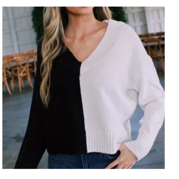 NWOT half /half Sweater - Picture 6 of 7